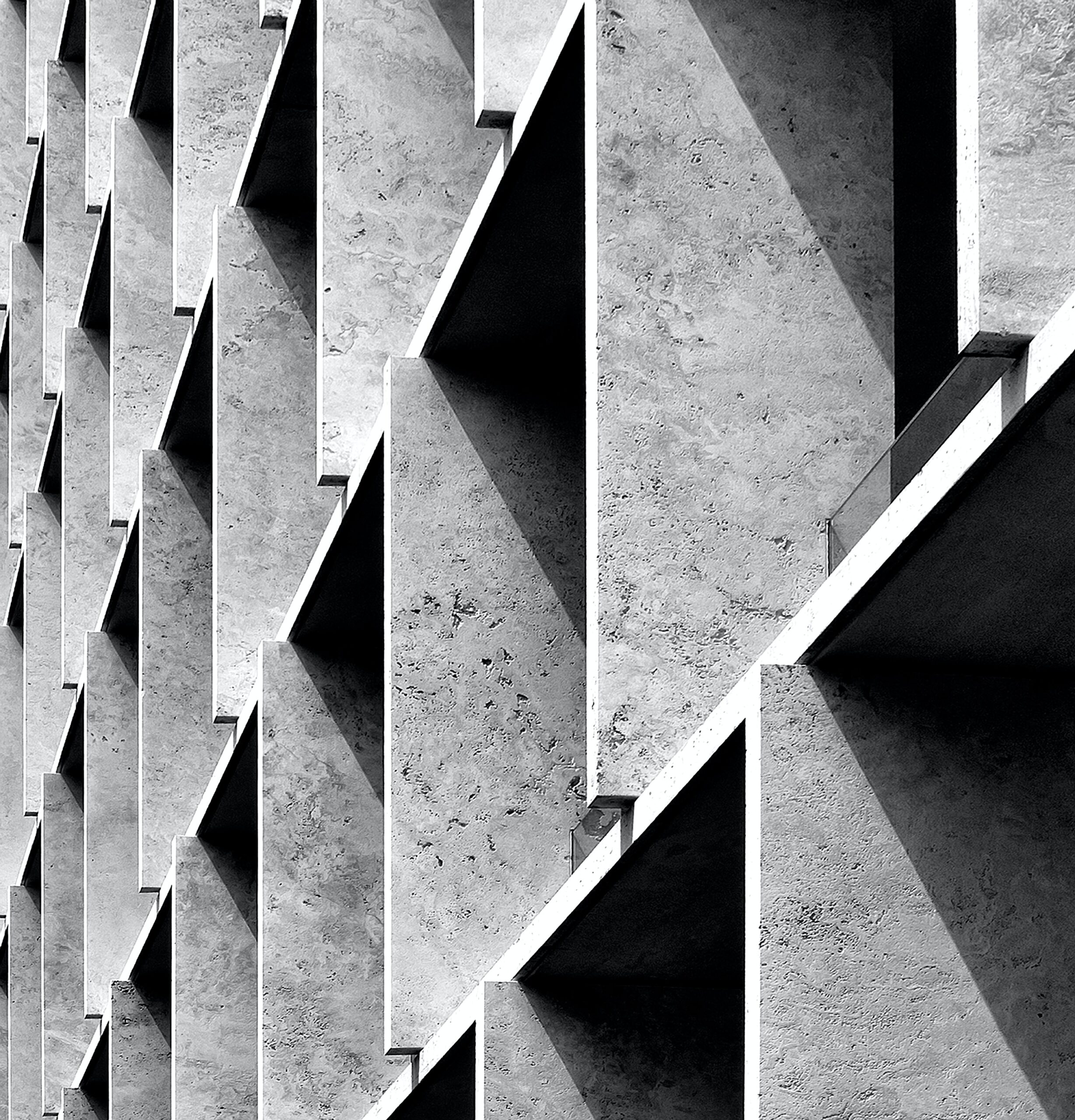 betonowy budynek